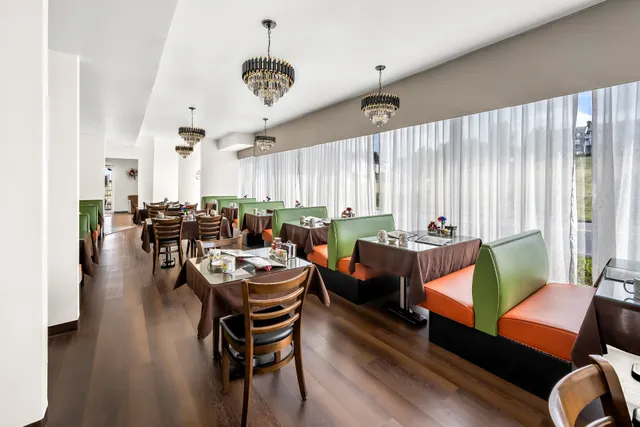 Alexander's Restaurant