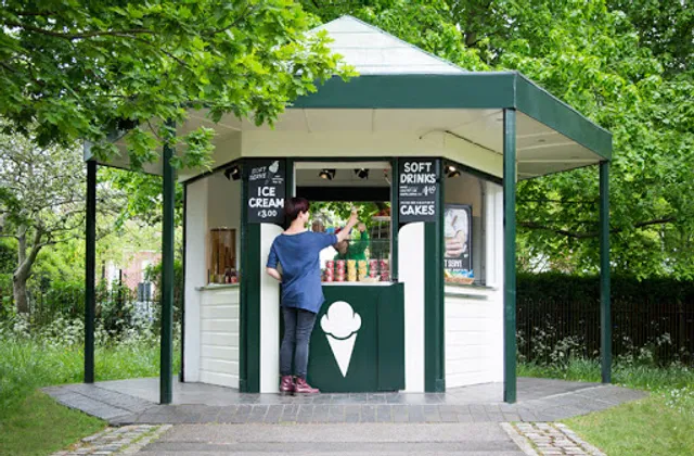 Regent's Park Ice Cream Kiosk