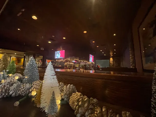 Stonewood Grill & Tavern