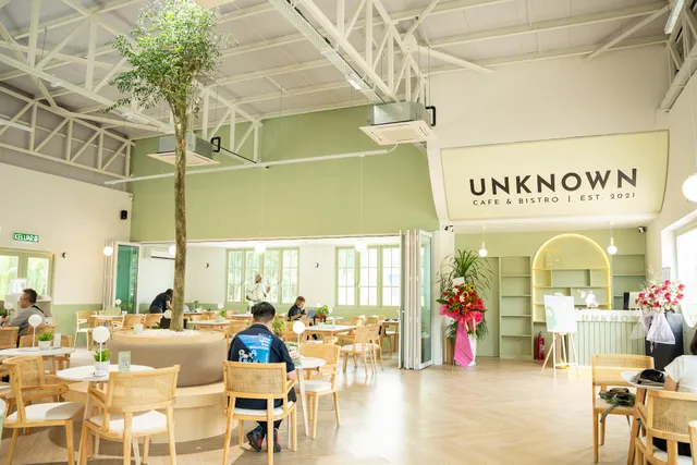 Unknown Cafe & Bistro Eco Series