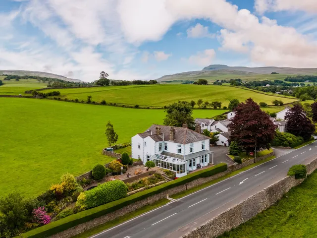 The Pines Country House