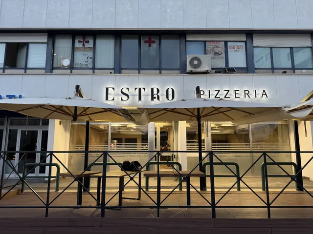 Estro Pizzeria