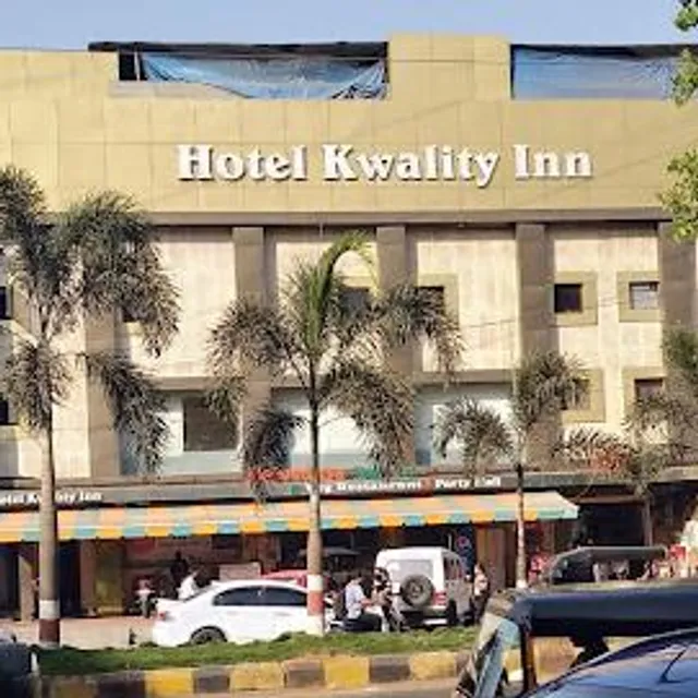 FabHotel Kwality Inn