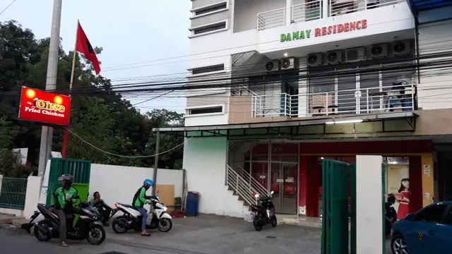 Karen Chicken Gondang Raya