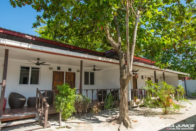 Scuba Junkie Mabul Beach Resort