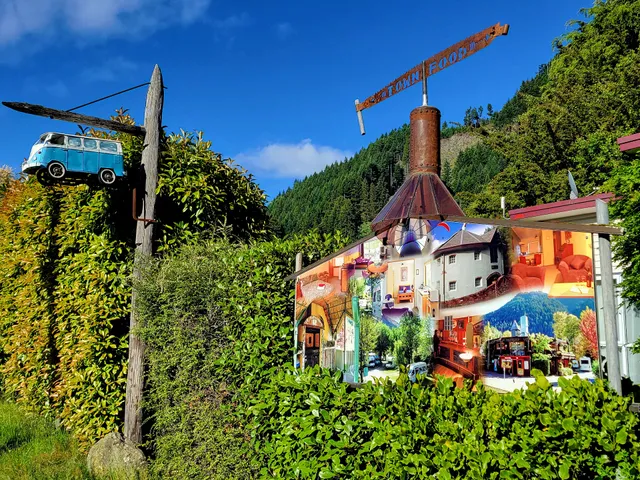 Queenstown Holiday Park Creeksyde