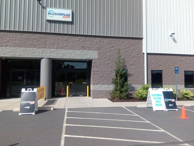 AllSurplus Deals - Pittston