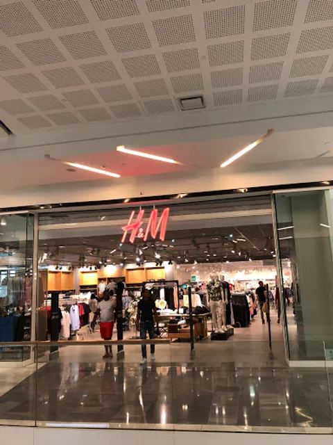 H&M