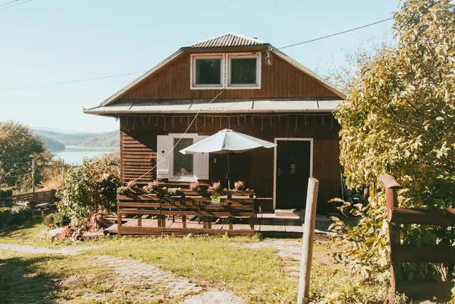 Agroturystyka Nad jeziorem-Osada Indiańska Szalony Koń