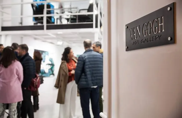 VAN GOGH Art Gallery