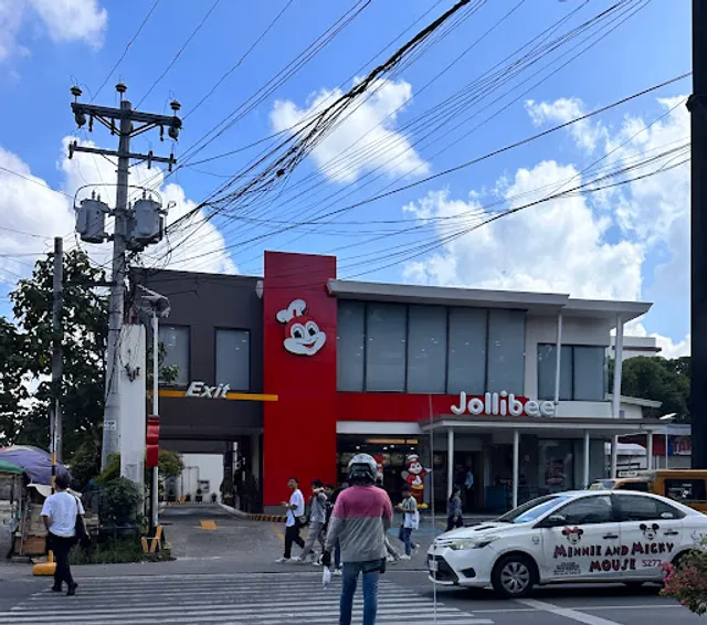 Jollibee Matina Town Square Davao