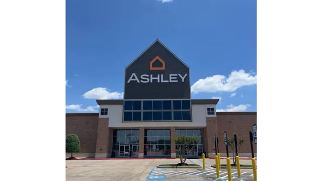 Ashley Store