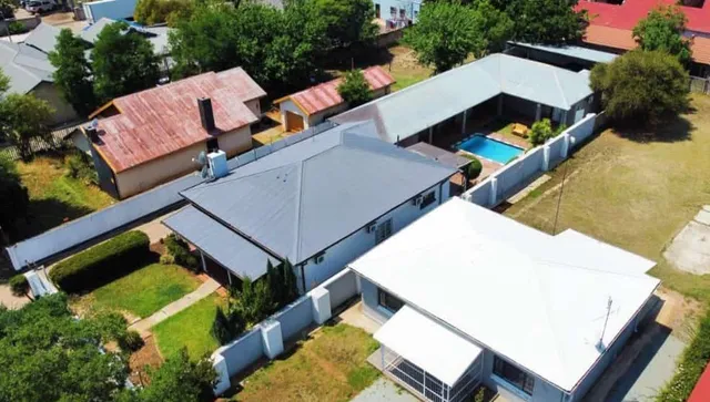 Wampex Guest House Night R400 - Day rest R200 Accommodation- -Free Wifi With Air-Condition in Potchefstroom