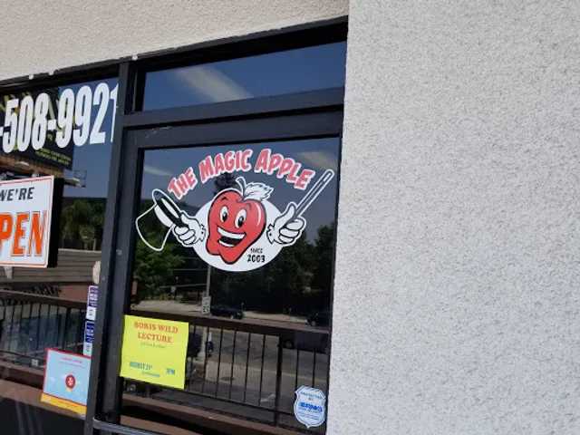 🍎 THE MAGIC APPLE