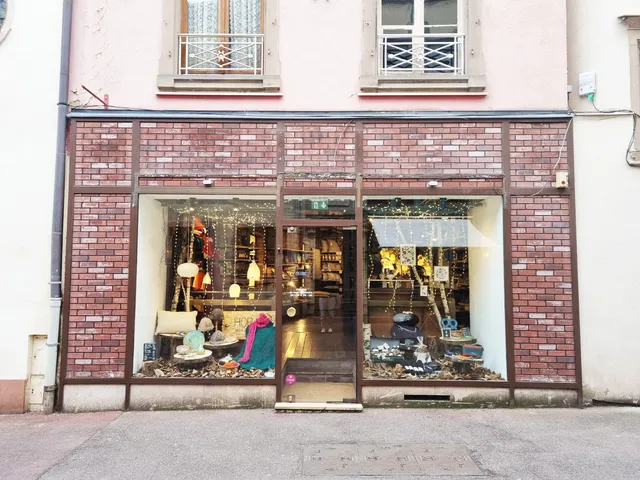 Hop là ! - Boutique d'art et d'artisanat local