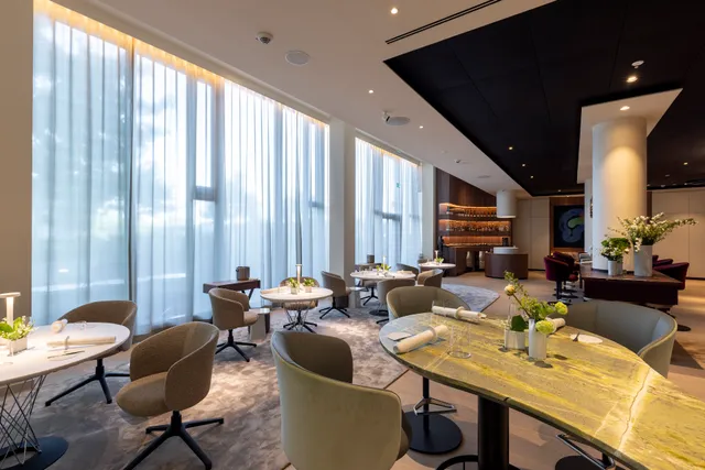 LA VIE by thomas bühner