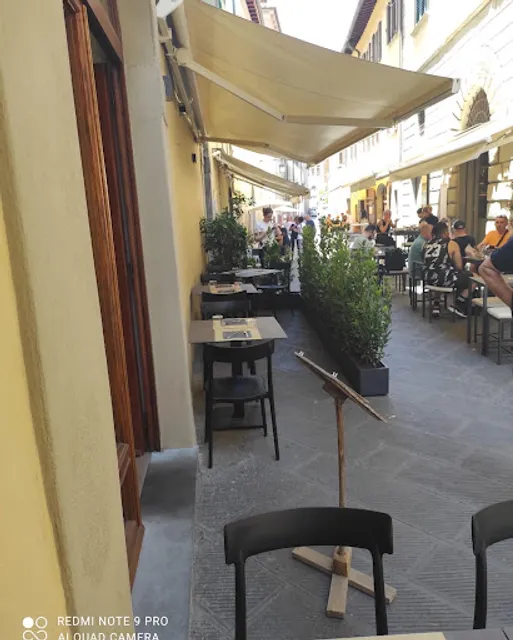 GLI OSTINATI via De’ Cenci