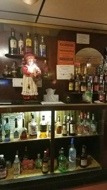 Sutch's Midway Lounge