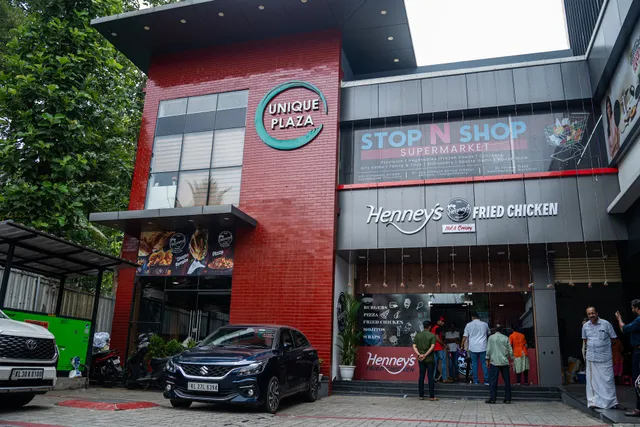 Henney’s Fried Chicken