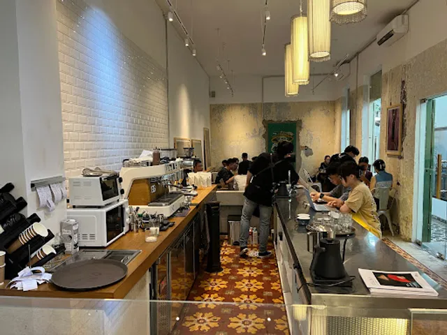 The Hummingbird Café & Roastery