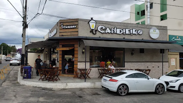 Candieiro Bar