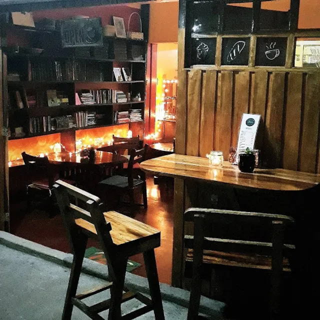 Alvaro’s Kitchen + Kafe