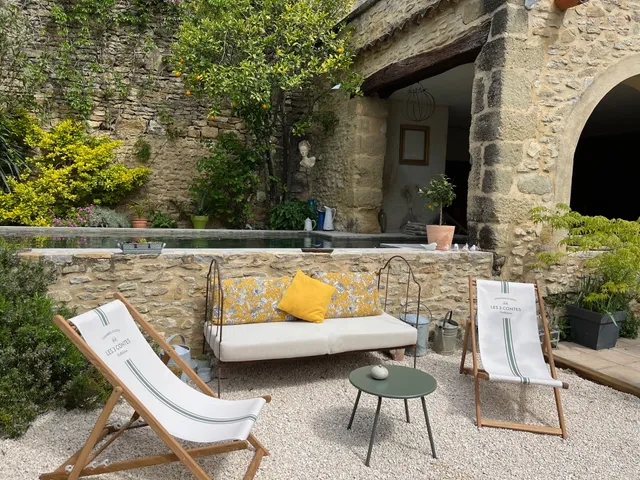 Les 3 Contes - Chambres D'hôtes Uzès