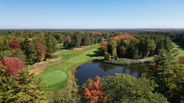 Red Hawk Golf Course