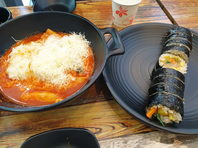 청담마녀김밥 상암점