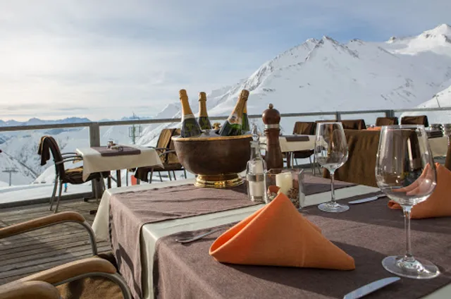 Monte Mare Restaurant