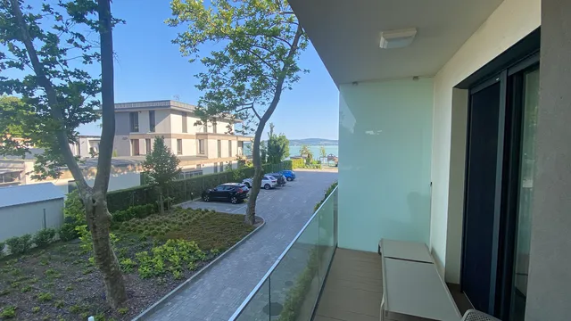 Platán Beach Apartman