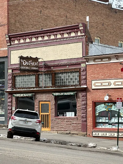 Outlaw Restaurant
