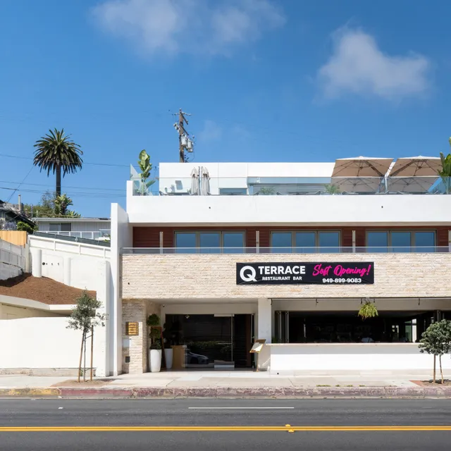 Q Terrace Restaurant and Bar