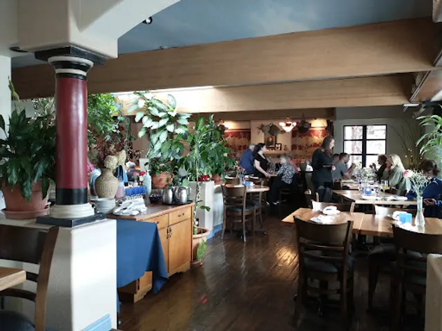 La Casa Ouzeria Restaurant