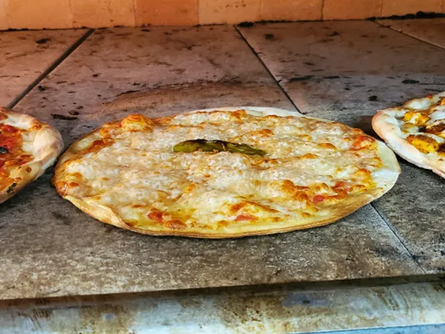 Heights Pizza Company