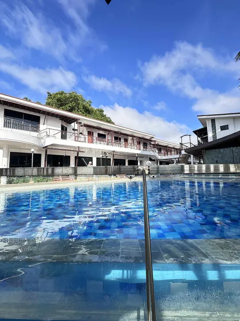 Seabreeze Beach Resort