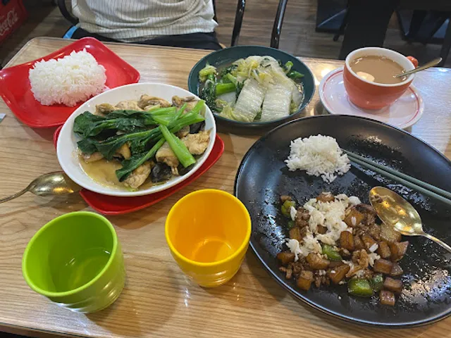 Aomen Zi Dim Sum Restaurant