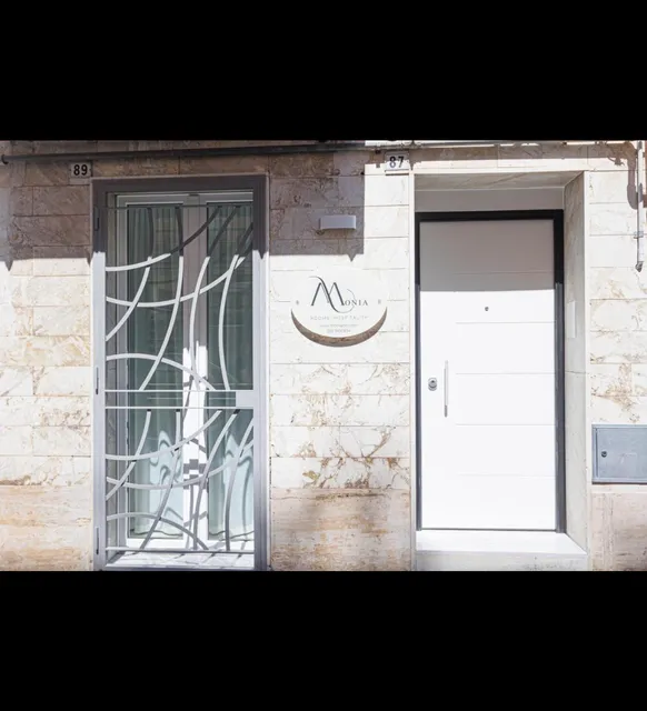 Monia rooms&hospitality