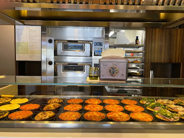 Donna Tina - Piazza Sacro Cuore