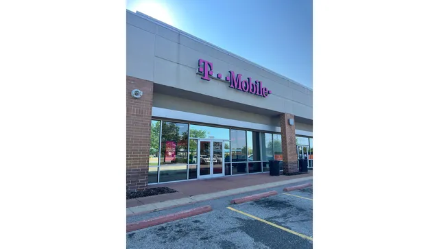 T-Mobile Authorized Retailer