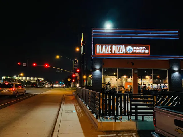 Blaze Pizza