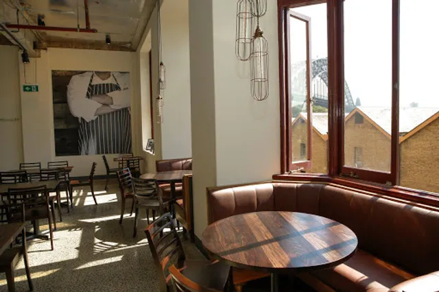 Ribs & Burgers The Rocks