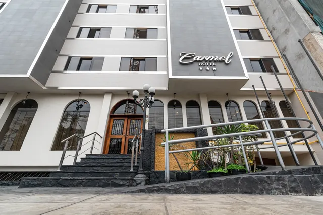 Hotel Carmel