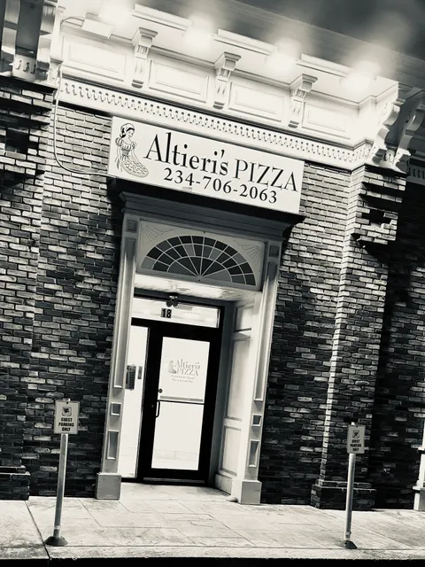 Altieri's Pizza