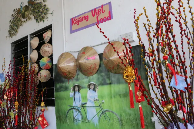 Kajang Việt Food & Cafe