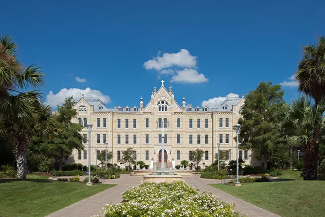 St. Mary's University