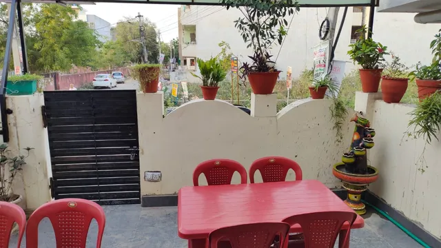 HOUSE OF TANDOOR (H.O.T.)