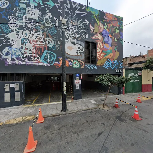 Bembos Dark Kitchen Surquillo