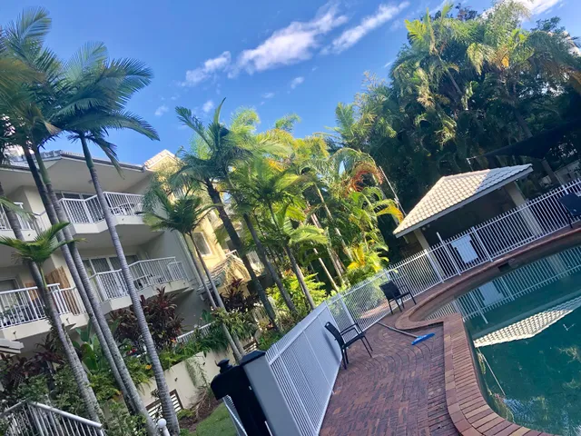 Surfers Tropique Holiday Apartments