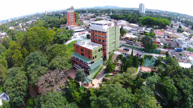 Suites Jardin Imperial